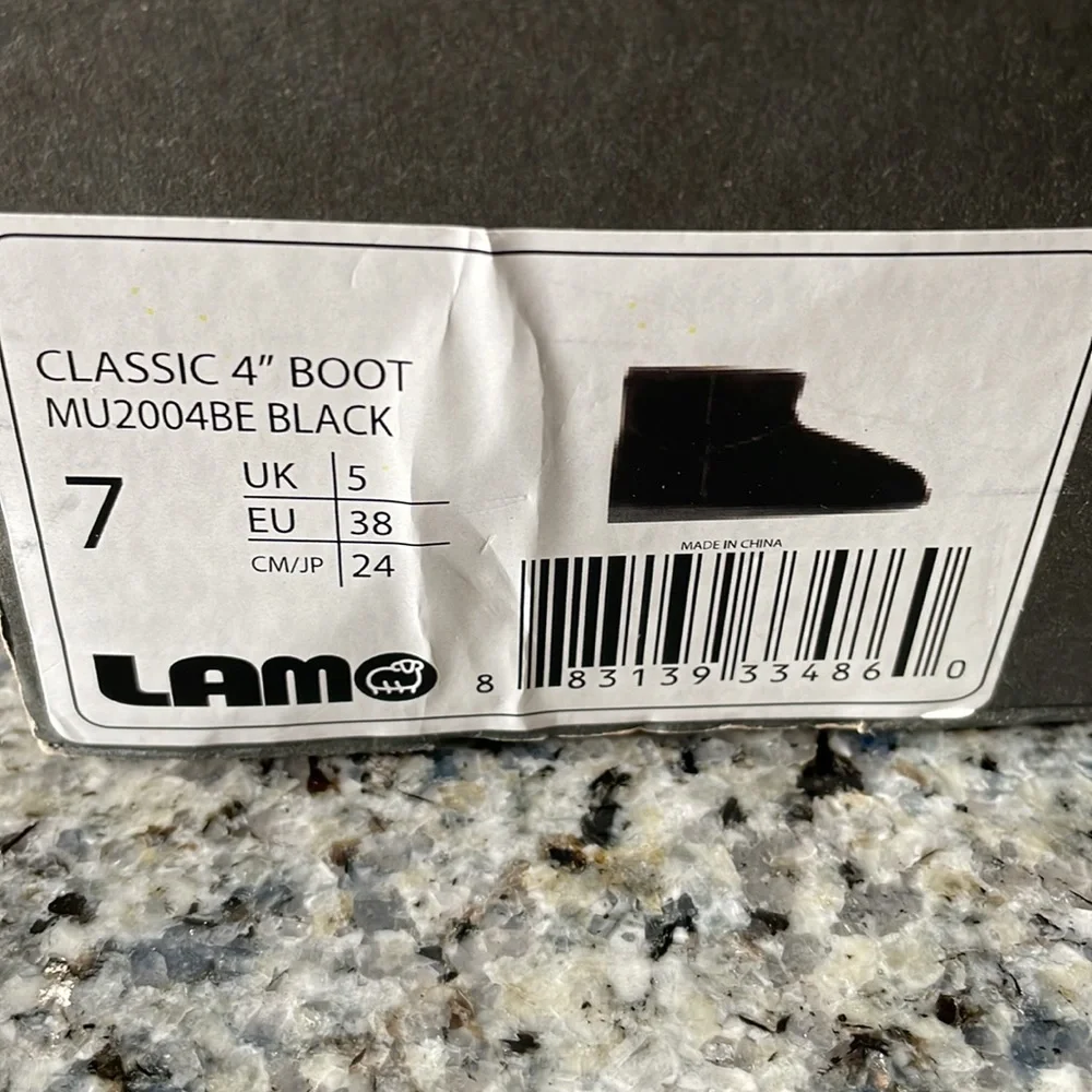 Lamo Classic 4” Boot
